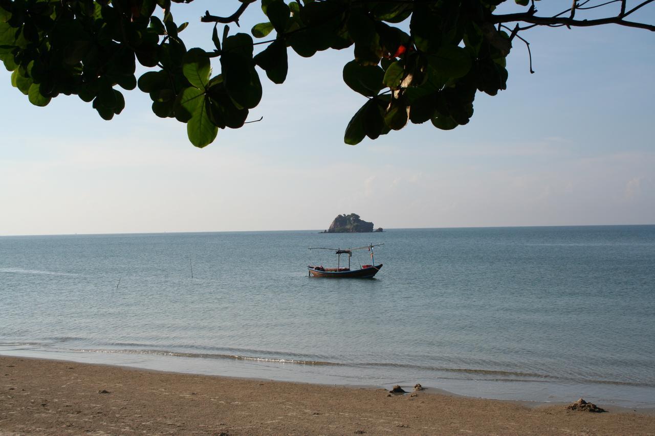 Arcadia Maephim Aparthotel Mae Phim Buitenkant foto